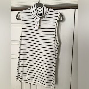 Sanctuary Black and White Striped Top. XL. NWT